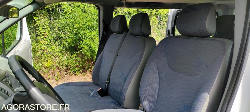 Minibus, Transport de personnes RENAULT TRAFIC II: photos 9 Minibus, Transport de personnes RENAULT TRAFIC II: photos 9