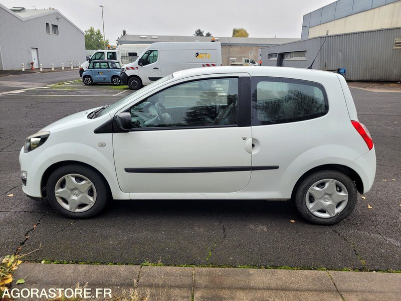 RENAULT TWINGO - DB-290-VQ - VIN VF1CNJ10550142907 - Voiture: photos 1 RENAULT TWINGO - DB-290-VQ - VIN VF1CNJ10550142907 - Voiture: photos 1