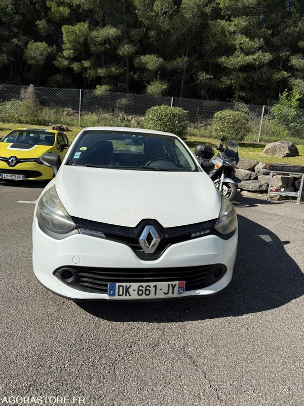 Renault - CLIO DCi75 - 2014 - 218797KMS - Fourgonnette: photos 3 Renault - CLIO DCi75 - 2014 - 218797KMS - Fourgonnette: photos 3