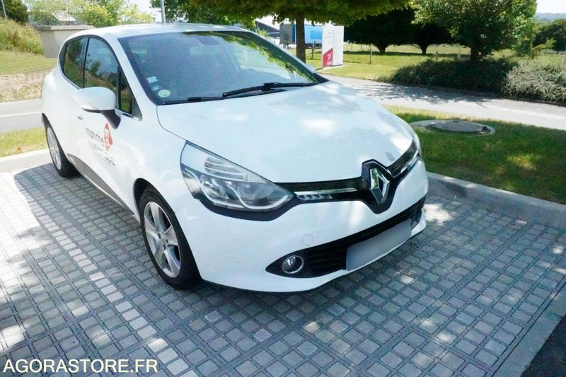 Renault Clio 4 124964 kms 2013 - Voiture: photos 4 Renault Clio 4 124964 kms 2013 - Voiture: photos 4
