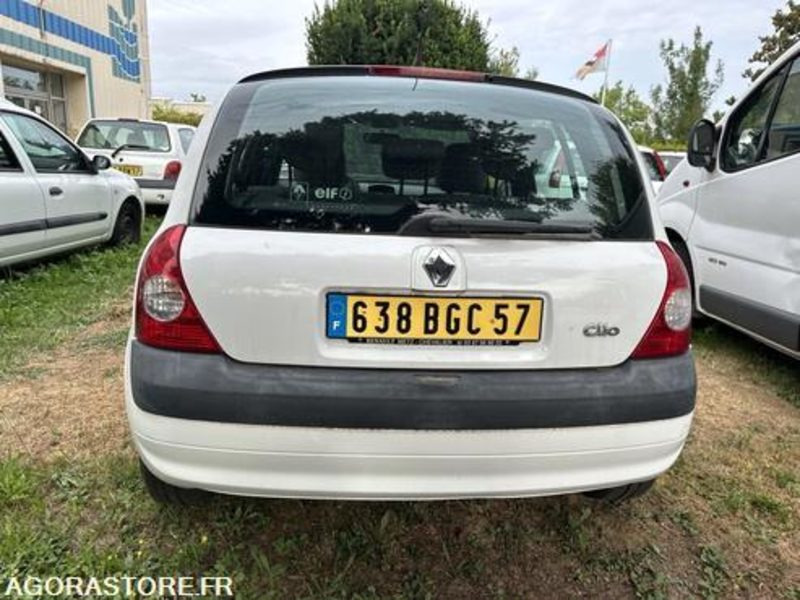 Renault Clio - 638BGC57 - Voiture: photos 3 Renault Clio - 638BGC57 - Voiture: photos 3