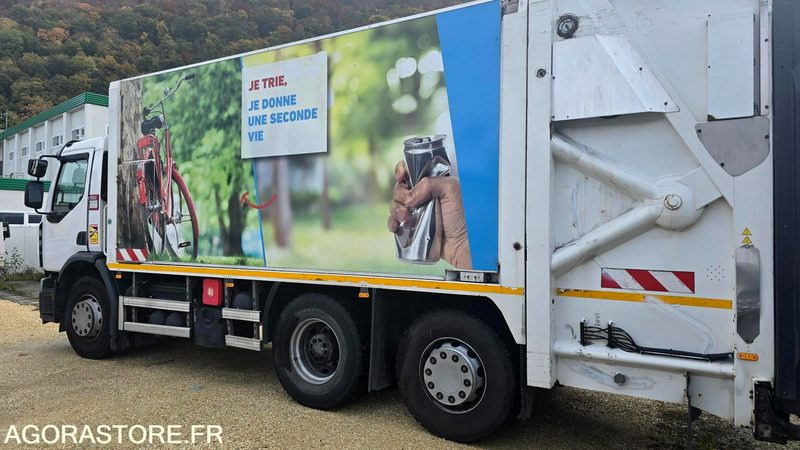 Renault D25 Wide BOM - EA913FS - Benne à ordures ménagères: photos 4 Renault D25 Wide BOM - EA913FS - Benne à ordures ménagères: photos 4