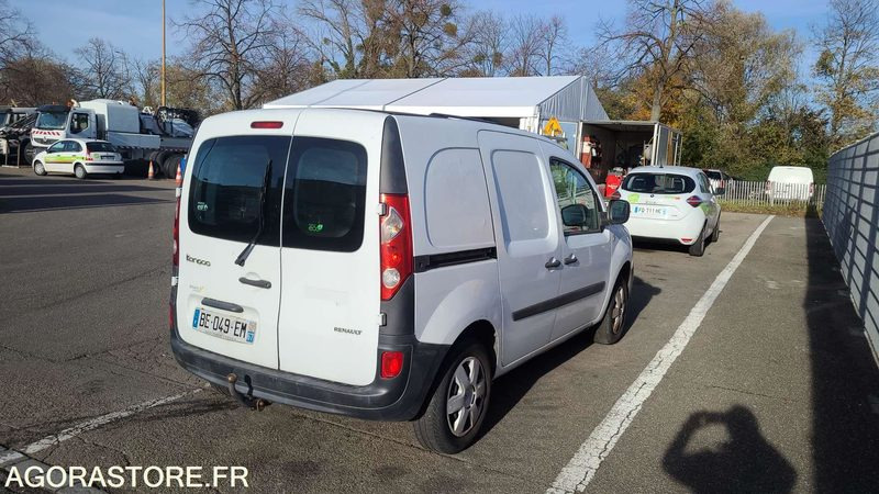 Renault Kangoo - 2011 - 125072kms - BE049EM - Fourgonnette: photos 2 Renault Kangoo - 2011 - 125072kms - BE049EM - Fourgonnette: photos 2