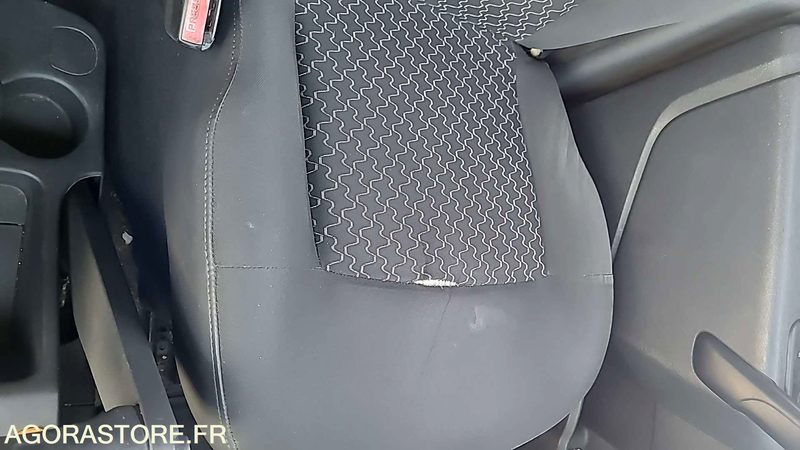 Renault Kangoo - 2011 - 135179kms - BN673ZL - Fourgonnette: photos 4 Renault Kangoo - 2011 - 135179kms - BN673ZL - Fourgonnette: photos 4