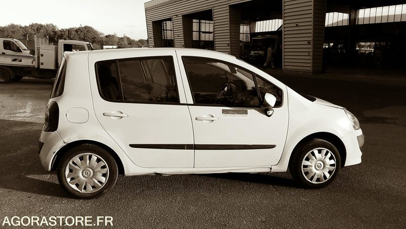 Renault MODUS - Voiture: photos 1 Renault MODUS - Voiture: photos 1