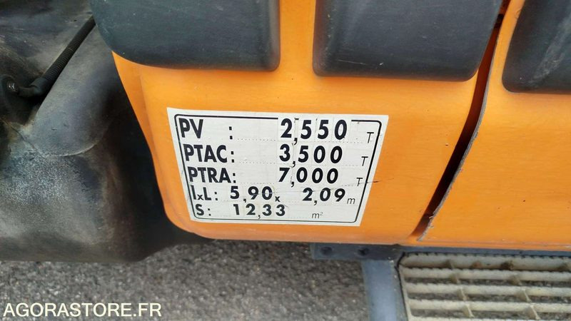 Utilitaire benne Renault Mascotte - 2003 - 209464kms - 466BDE31: photos 20 Utilitaire benne Renault Mascotte - 2003 - 209464kms - 466BDE31: photos 20