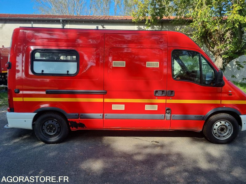 Renault Master L2H2 - CH 738 CG - Compresseur - 2001 - Fourgon utilitaire: photos 4 Renault Master L2H2 - CH 738 CG - Compresseur - 2001 - Fourgon utilitaire: photos 4
