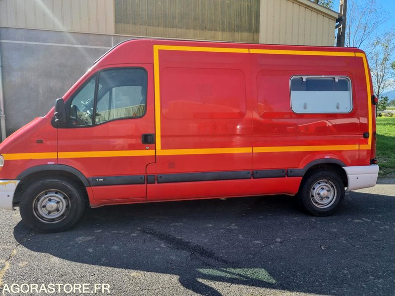Renault Master L2H2 - CW 139 PC - 2000 - Fourgon utilitaire: photos 2 Renault Master L2H2 - CW 139 PC - 2000 - Fourgon utilitaire: photos 2