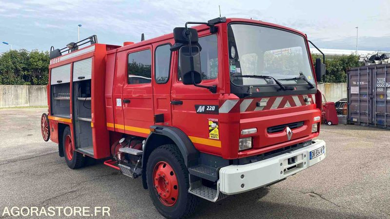 Renault Midliner 220 - 30/07/1999 - Camion de pompier: photos 1 Renault Midliner 220 - 30/07/1999 - Camion de pompier: photos 1