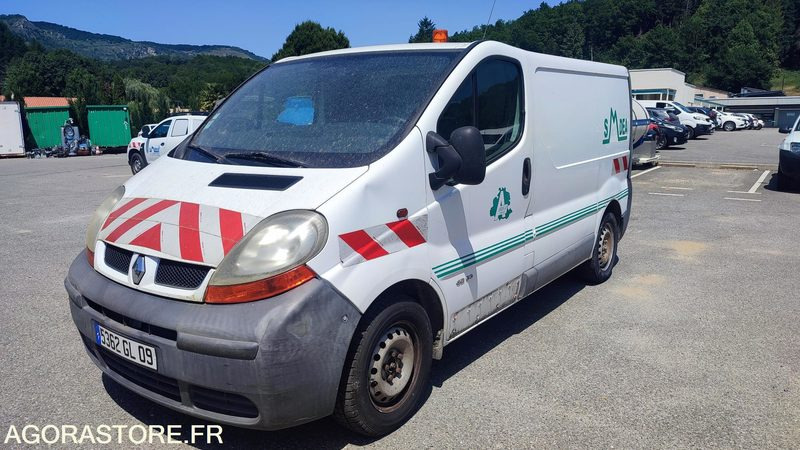Renault Trafic - Fourgon utilitaire: photos 1 Renault Trafic - Fourgon utilitaire: photos 1