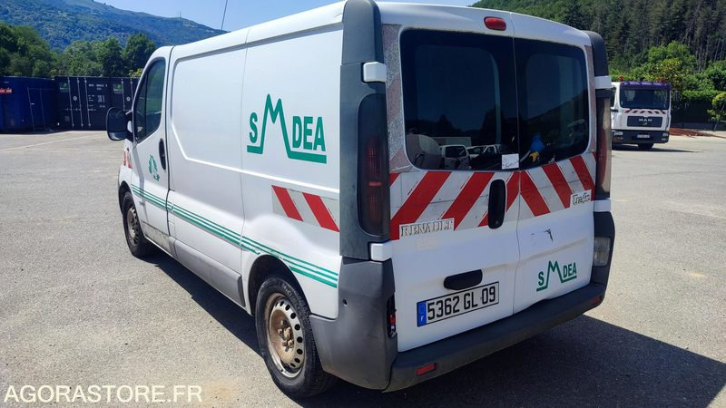 Renault Trafic - Fourgon utilitaire: photos 4 Renault Trafic - Fourgon utilitaire: photos 4