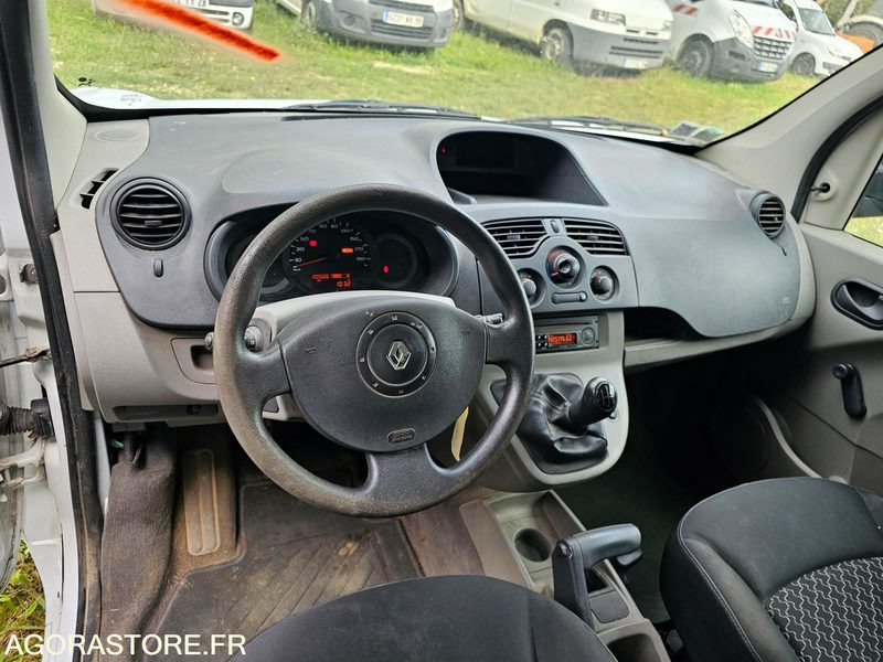 Renault kangoo - 2008 - 205600km - 2982WX28 - Voiture: photos 5 Renault kangoo - 2008 - 205600km - 2982WX28 - Voiture: photos 5