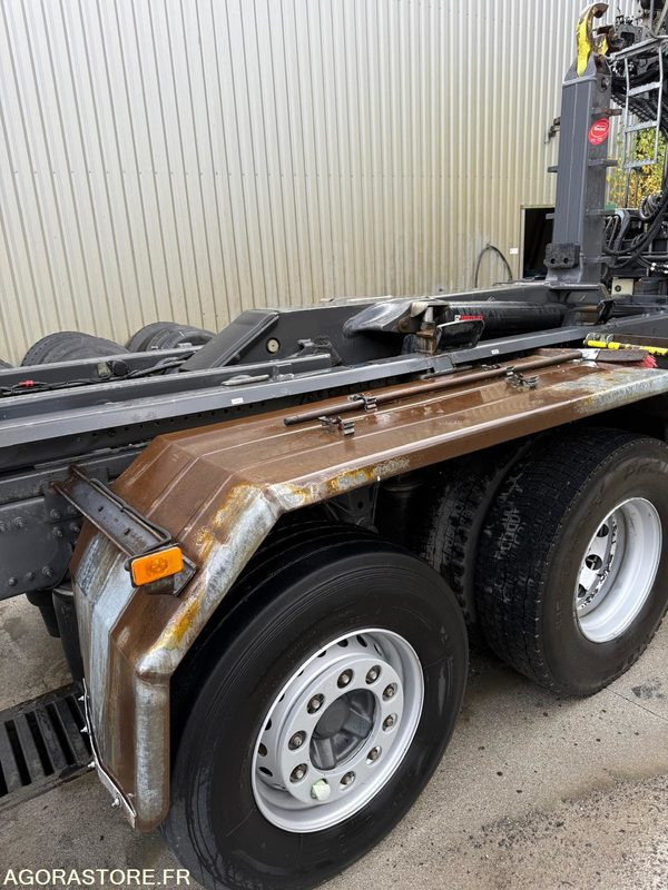 Camion ampliroll Renault porteur C460 Ampliroll Grue 6x2 remorquant: photos 9 Camion ampliroll Renault porteur C460 Ampliroll Grue 6x2 remorquant: photos 9