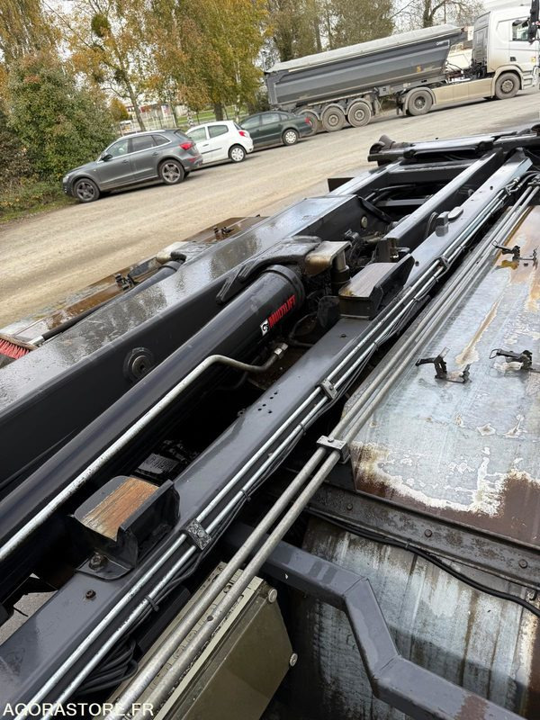 Camion ampliroll Renault porteur C460 Ampliroll Grue 6x2 remorquant: photos 15 Camion ampliroll Renault porteur C460 Ampliroll Grue 6x2 remorquant: photos 15