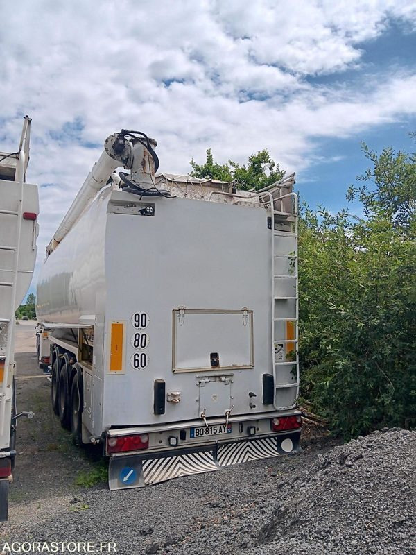 Semi-remorque citerne alimentaire GENERAL TRAILERS - 2003 (31323) - Semi-remorque: photos 1 Semi-remorque citerne alimentaire GENERAL TRAILERS - 2003 (31323) - Semi-remorque: photos 1