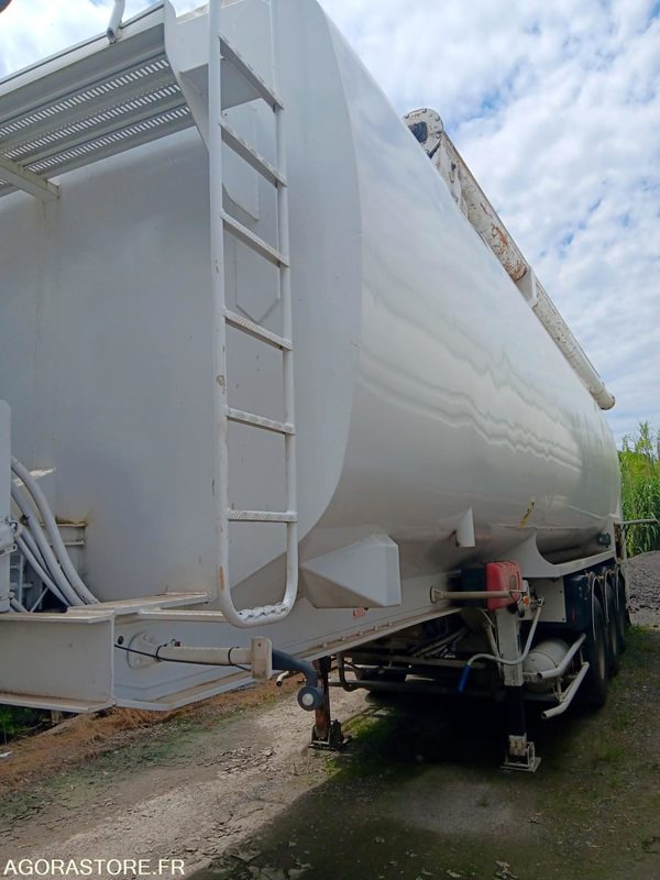 Semi-remorque citerne alimentaire GENERAL TRAILERS - 2003 (31323) - Semi-remorque: photos 3 Semi-remorque citerne alimentaire GENERAL TRAILERS - 2003 (31323) - Semi-remorque: photos 3