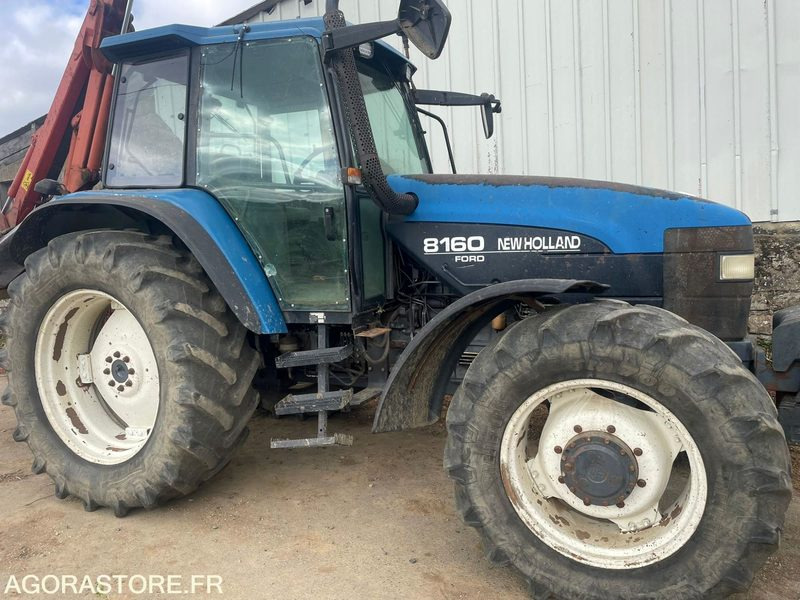 TRACTEUR NEW HOLLAND 8160 RANGE COMMAND - 1999 - 10500h - Tracteur agricole: photos 1 TRACTEUR NEW HOLLAND 8160 RANGE COMMAND - 1999 - 10500h - Tracteur agricole: photos 1