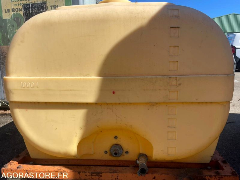 Tonne à eau - Matériel de jardinage: photos 2 Tonne à eau - Matériel de jardinage: photos 2