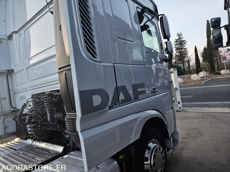 TRACTEUR DAF XF 510 XL - 2016 - 447120km - TRES BON ETAT - Tracteur routier: photos 3 TRACTEUR DAF XF 510 XL - 2016 - 447120km - TRES BON ETAT - Tracteur routier: photos 3