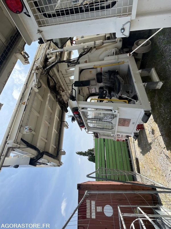 VEHICULE MULTI SERVICE METALLIANCE VMS30 RR - 2021 / 1500 HEURES - Tunnelier: photos 4 VEHICULE MULTI SERVICE METALLIANCE VMS30 RR - 2021 / 1500 HEURES - Tunnelier: photos 4