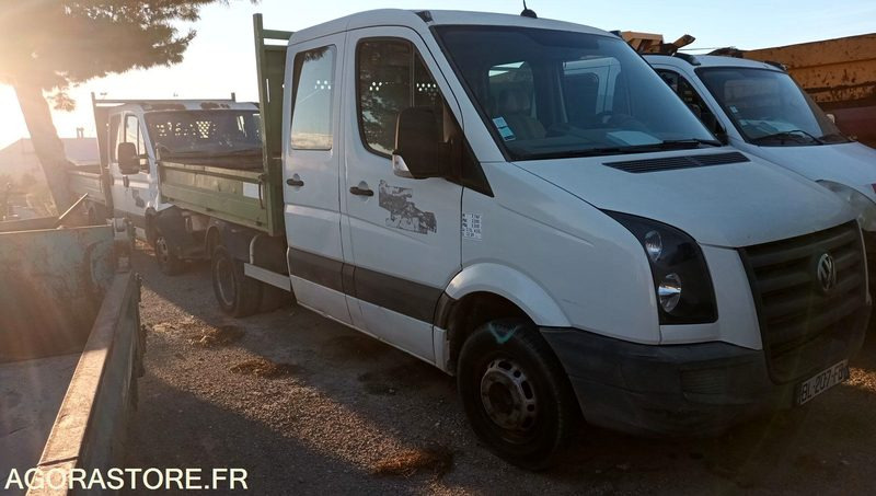 VOLKSWAGEN CRAFTER - 2011 - 198252KM - BL207FB - Utilitaire benne: photos 2 VOLKSWAGEN CRAFTER - 2011 - 198252KM - BL207FB - Utilitaire benne: photos 2