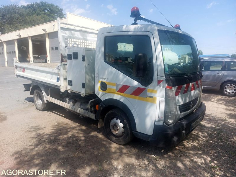 RENAULT MAXITY BENNE 140.35/6 L2 - 2012 / 270830 KM(P1202130) - Véhicule utilitaire: photos 4 RENAULT MAXITY BENNE 140.35/6 L2 - 2012 / 270830 KM(P1202130) - Véhicule utilitaire: photos 4