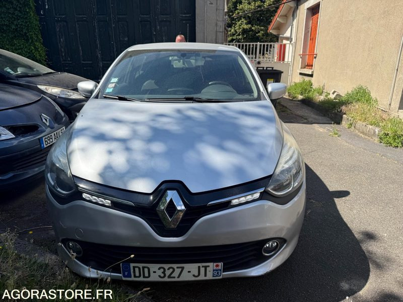 Clio IV - Voiture: photos 1 Clio IV - Voiture: photos 1