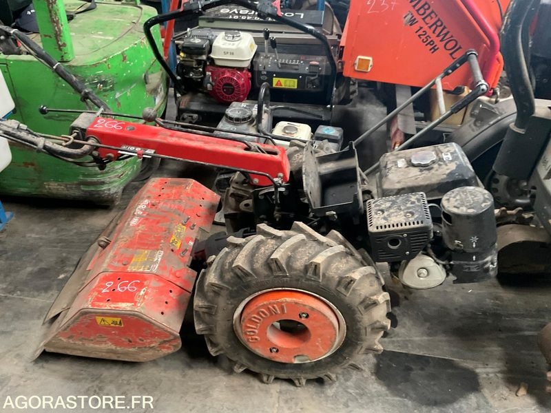 Motocuteur goldoni - 2017 - Matériel de jardinage: photos 1 Motocuteur goldoni - 2017 - Matériel de jardinage: photos 1