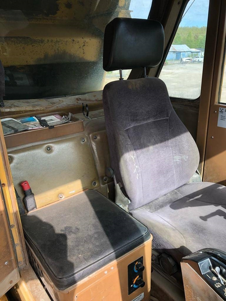 CAT 773B - Tombereau rigide: photos 5 CAT 773B - Tombereau rigide: photos 5