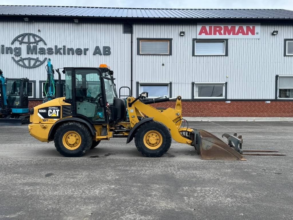 CAT 906 H - Chargeuse sur pneus: photos 1 CAT 906 H - Chargeuse sur pneus: photos 1