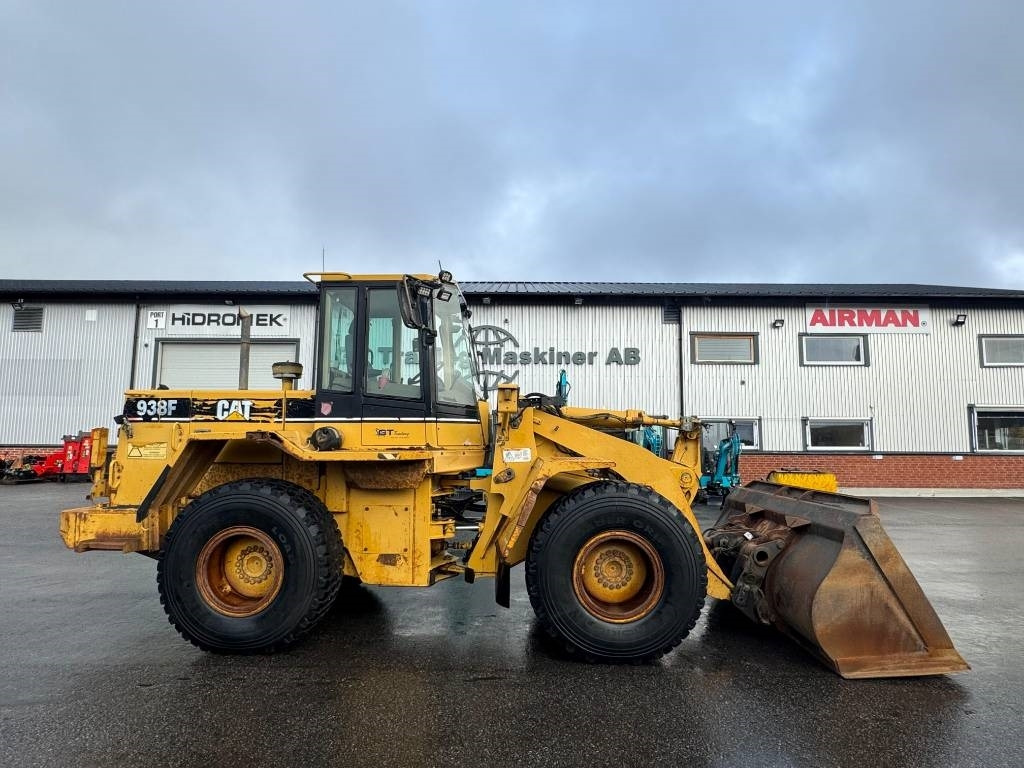 Chargeuse sur pneus CAT 938 F II: photos 14 Chargeuse sur pneus CAT 938 F II: photos 14