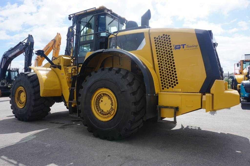 CAT 980M - Chargeuse sur pneus: photos 2 CAT 980M - Chargeuse sur pneus: photos 2