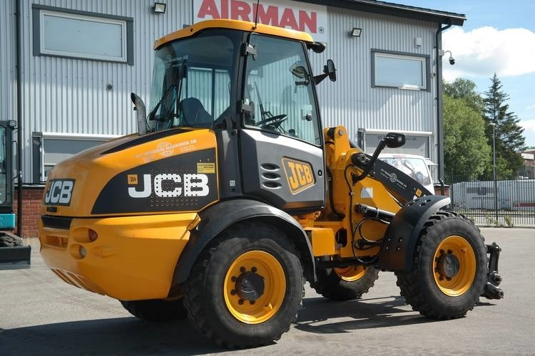 JCB 409ZX - Chargeuse sur pneus: photos 5 JCB 409ZX - Chargeuse sur pneus: photos 5