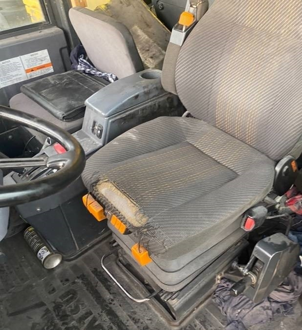 Komatsu HD 405-7 - Tombereau rigide: photos 2 Komatsu HD 405-7 - Tombereau rigide: photos 2