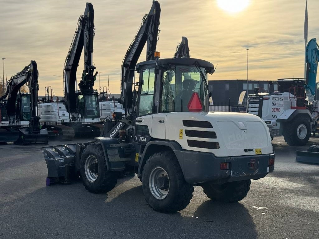 Terex TL 100  - Chargeuse sur pneus: photos 4 Terex TL 100  - Chargeuse sur pneus: photos 4