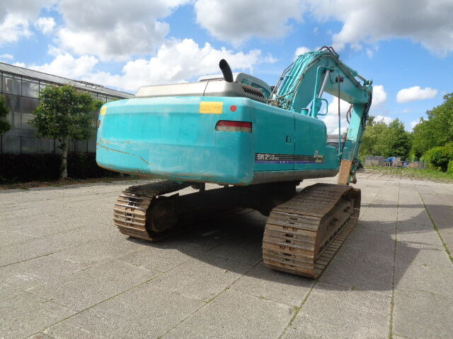 Kobelco SK250NLC - Pelle sur chenille: photos 2 Kobelco SK250NLC - Pelle sur chenille: photos 2