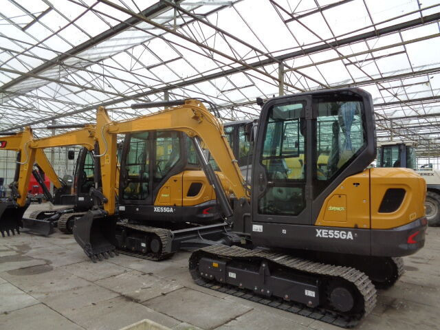 Kubota XE55GA - Mini pelle: photos 1 Kubota XE55GA - Mini pelle: photos 1
