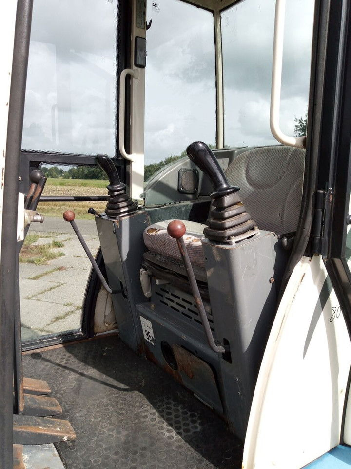 Terex TC35 - Pelle sur chenille: photos 3 Terex TC35 - Pelle sur chenille: photos 3