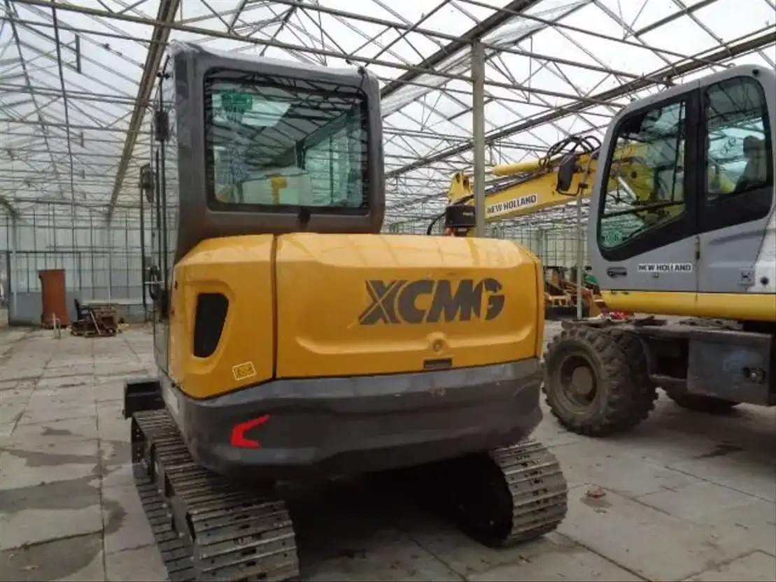 XCMG XE60GA - Pelle sur chenille: photos 3 XCMG XE60GA - Pelle sur chenille: photos 3