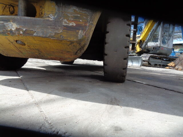 Chariot élévateur Yale GLP25: photos 12 Chariot élévateur Yale GLP25: photos 12