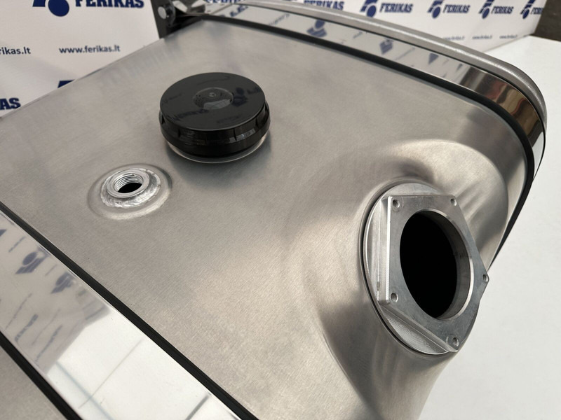 DAF - Réservoir hydraulique pour Camion: photos 5 DAF - Réservoir hydraulique pour Camion: photos 5