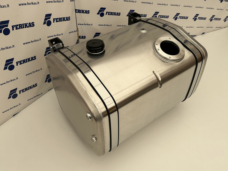Hydraulic aluminum oil tank 300L - Réservoir hydraulique pour Camion: photos 2 Hydraulic aluminum oil tank 300L - Réservoir hydraulique pour Camion: photos 2