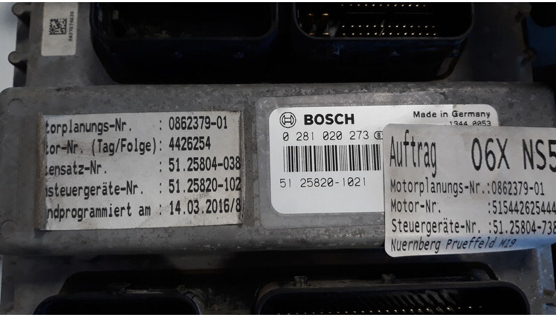 MAN D2676 EURO 6 ECU set , ignition with key - Bloc de gestion pour Camion: photos 4 MAN D2676 EURO 6 ECU set , ignition with key - Bloc de gestion pour Camion: photos 4