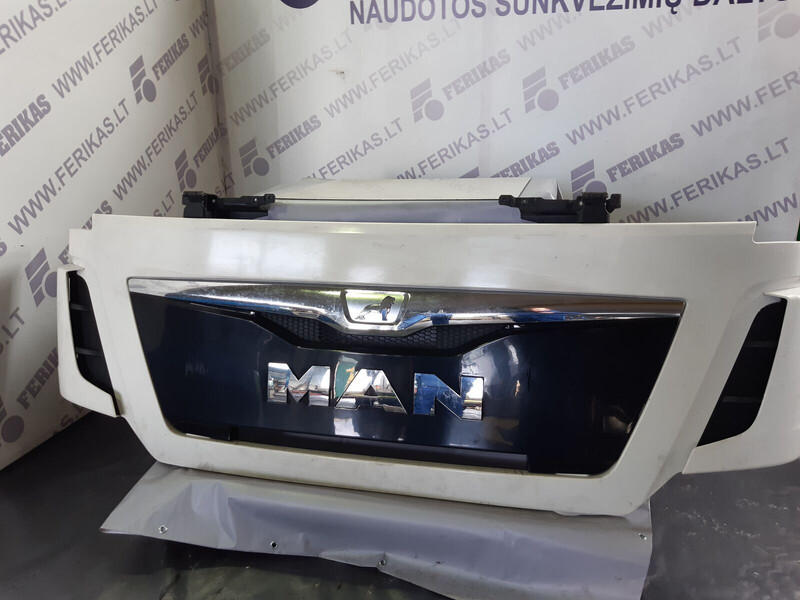 MAN TGX EU6 - Calandre pour Camion: photos 1 MAN TGX EU6 - Calandre pour Camion: photos 1