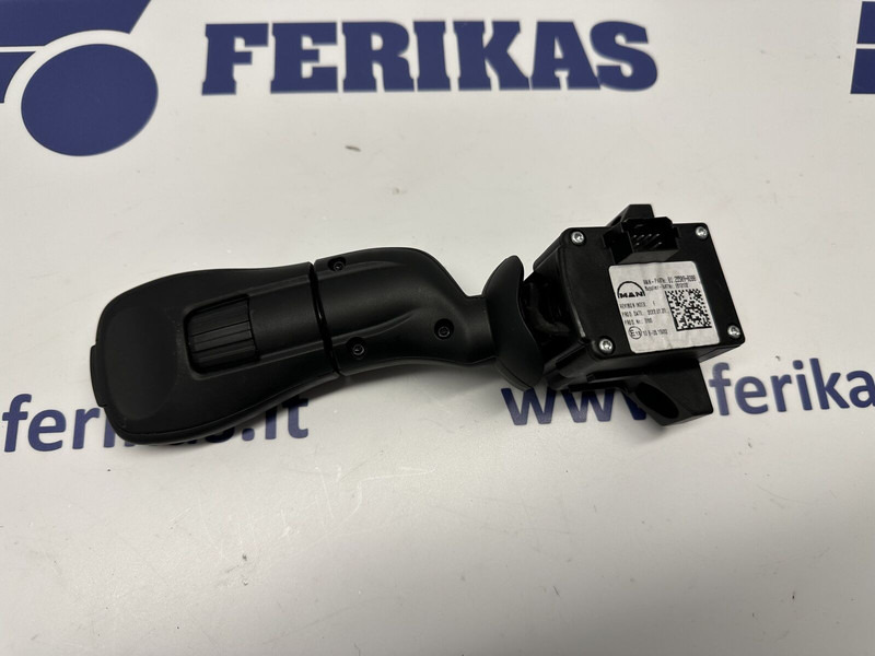 MAN lever, switch - Relais pour Camion: photos 2 MAN lever, switch - Relais pour Camion: photos 2