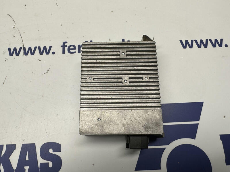 Mercedes-Benz Actros MP4 - Système électrique pour Camion: photos 2 Mercedes-Benz Actros MP4 - Système électrique pour Camion: photos 2