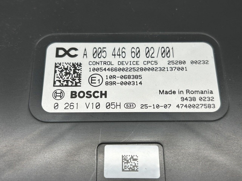 Mercedes-Benz CPC5 control device - Bloc de gestion pour Camion: photos 4 Mercedes-Benz CPC5 control device - Bloc de gestion pour Camion: photos 4