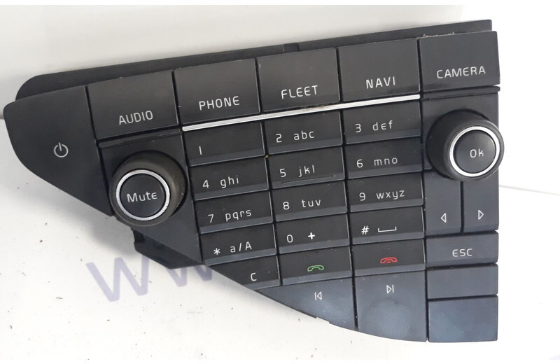 Volvo FH4 radio control unit - Bloc de gestion pour Camion: photos 1 Volvo FH4 radio control unit - Bloc de gestion pour Camion: photos 1