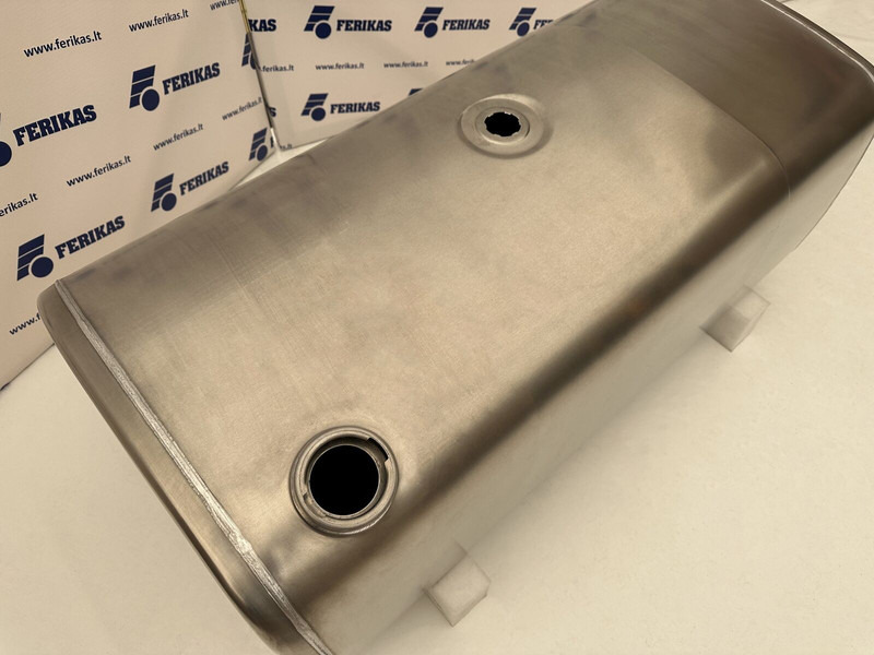 Volvo New aluminum fuel tank 415L - Réservoir de carburant pour Camion: photos 4 Volvo New aluminum fuel tank 415L - Réservoir de carburant pour Camion: photos 4