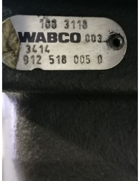 Wabco XF 106 - Moteur et pièces pour Camion: photos 3 Wabco XF 106 - Moteur et pièces pour Camion: photos 3